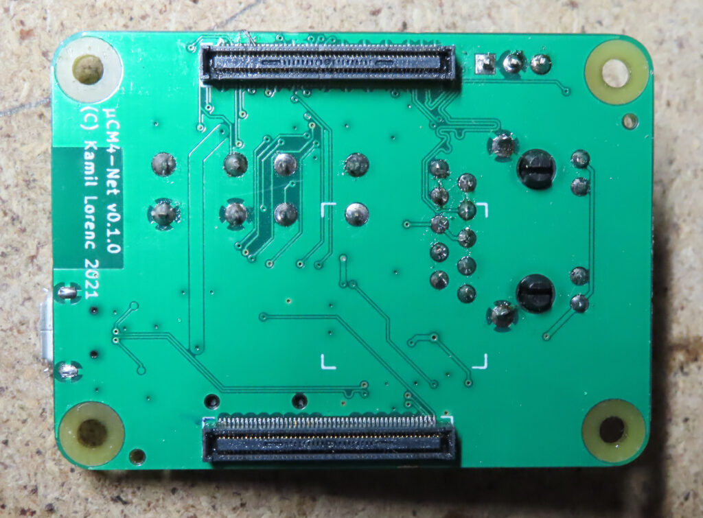 uCM4 CM4 carrier board